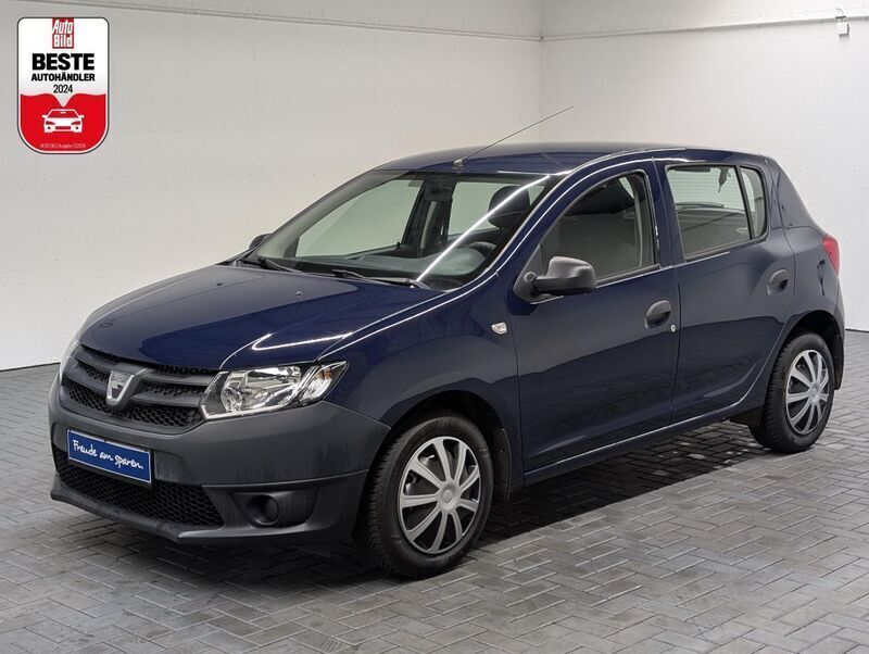Blau Gebraucht 2015 Dacia Sandero Kleinwagen | 6.980 € (Etwas zu teuer) - Bild 1/4
