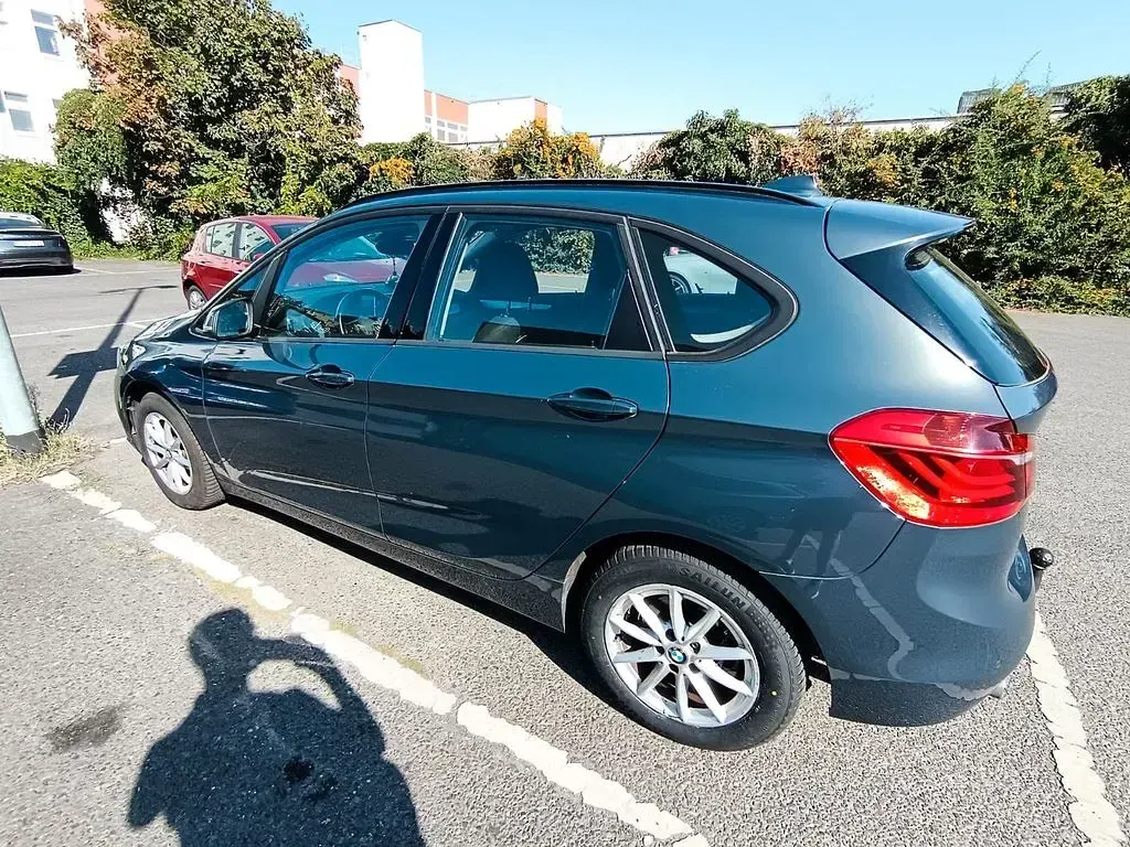 Gebraucht BMW 216 Active Tourer Advantage 116 PS (85 kW) 2017 Blau Van / Kleinbus