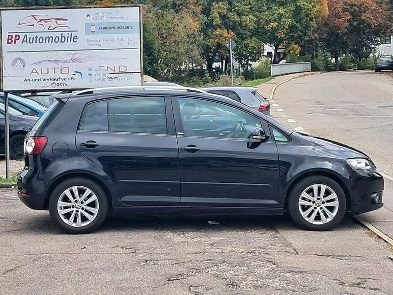 Gebraucht VW Golf VII Style 105 PS (77 kW) 2012 Schwarz Limousine
