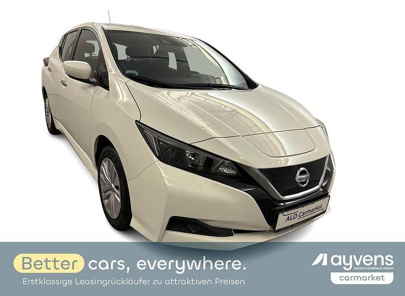 Weiß Gebraucht 2021 Nissan Leaf Kleinwagen | 11.980 € (Guter Preis) - Bild 1/4