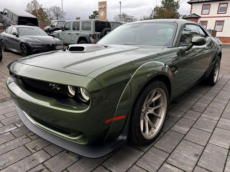 Neu Dodge Challenger 492 PS (361 kW) 2026 F8 green Coupé