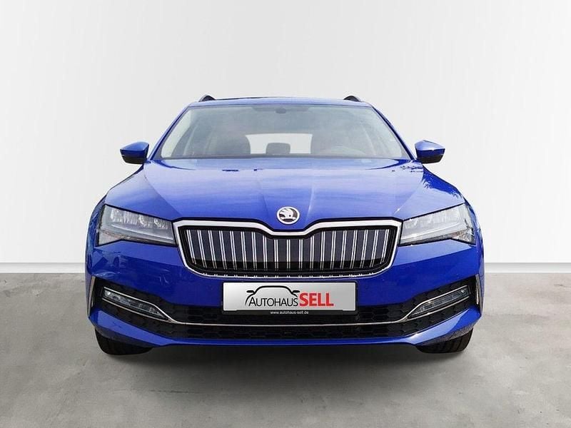 Gebraucht Skoda Superb Ambition 218 PS (160 kW) 2022 Blau Kombi