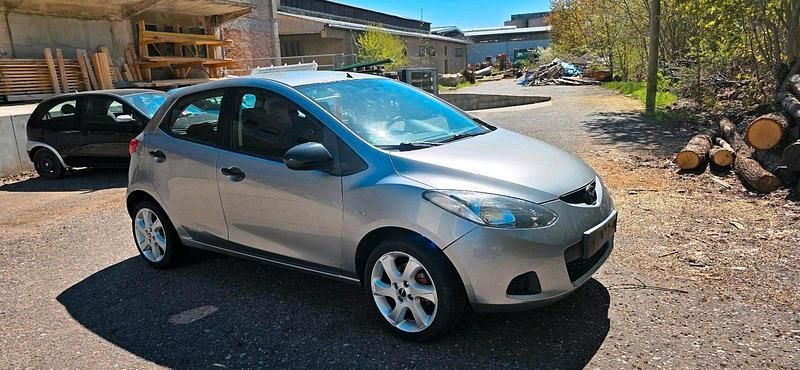 Second-hand Mazda 2 2009 Argintiu Hatchback