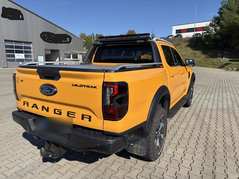 Gebraucht Ford Ranger Wildtrack 170 PS (125 kW) 2023 Orange Pickup