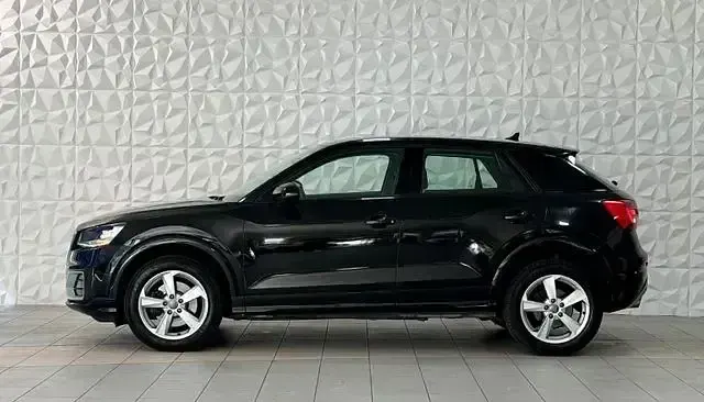 Gebraucht Audi Q2 Sport 150 PS (110 kW) 2018 Schwarz SUV
