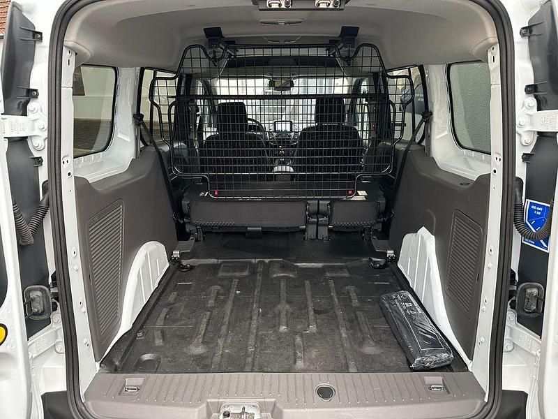 Gebraucht Ford Transit Connect 101 PS (74 kW) 2023 Weiß Van / Kleinbus