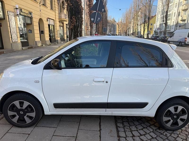 Gebraucht Renault Twingo Cosmic 71 PS (52 kW) 2016 Weiß Kleinwagen