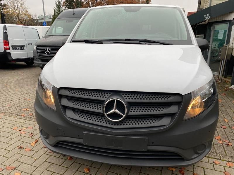 Gebraucht Mercedes Vito 136 PS (100 kW) 2022 Weiß Van