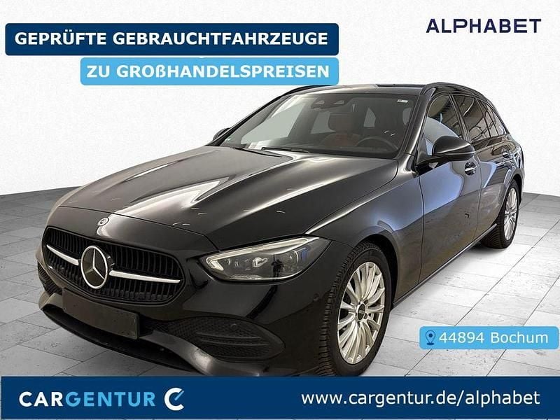 Gebraucht Mercedes C220 Avantgarde 197 PS (144 kW) 2023 Schwarz Limousine