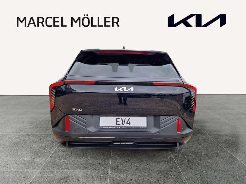 Neu Kia EV4 150 kW (204 PS) 2025 Schwarz Kleinwagen