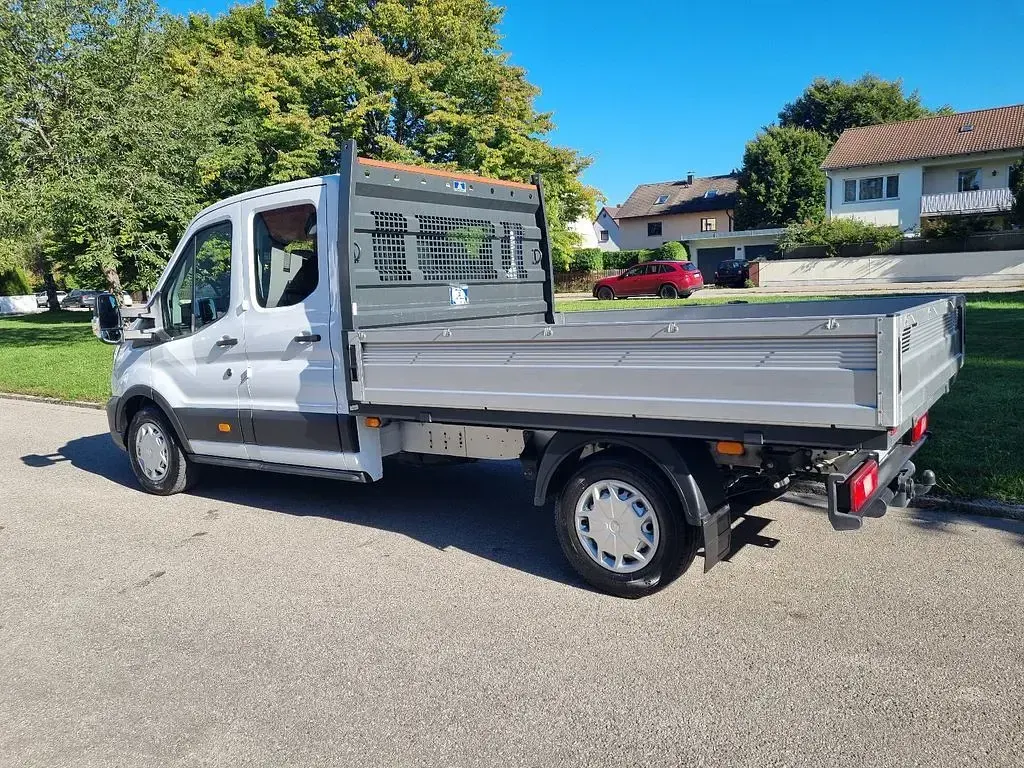 Gebraucht Ford Transit 131 PS (96 kW) 2023 Weiß Limousine