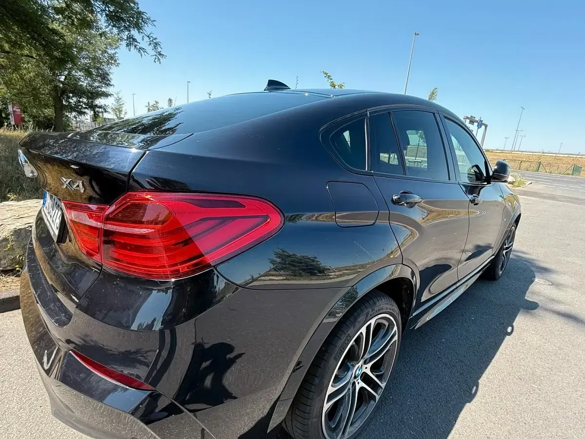 Gebraucht BMW X4 M Sport 190 PS (139 kW) 2016 Schwarz SUV