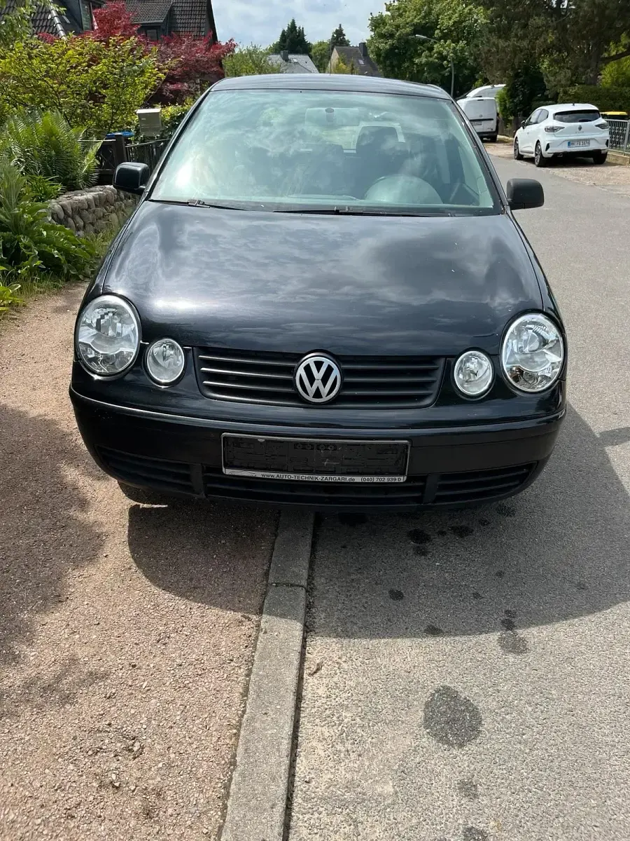 Gebraucht VW Polo 64 PS (47 kW) 2004 Schwarz Kleinwagen