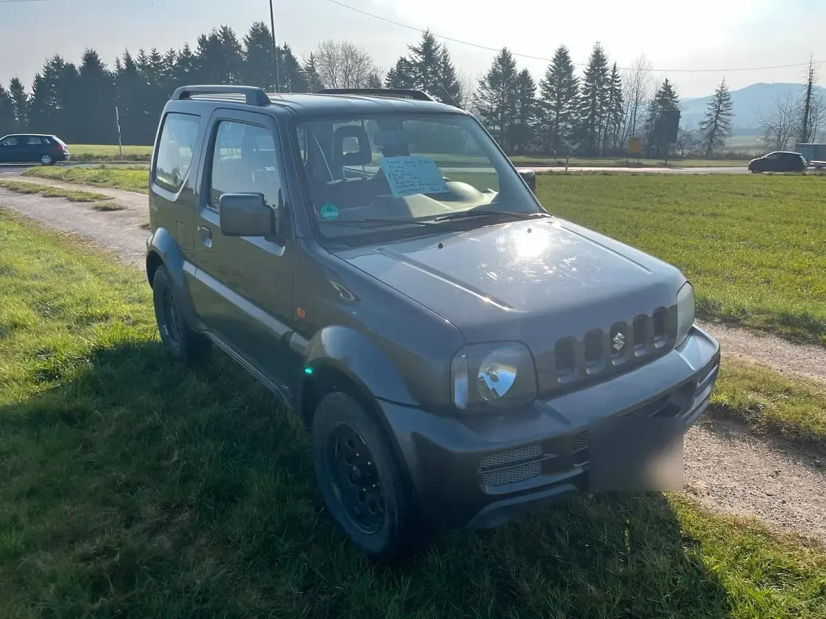 Gebraucht Suzuki Jimny 86 PS (63 kW) 2011 Braun SUV