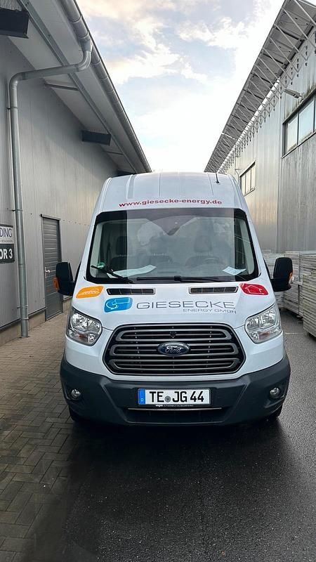 Second-hand Ford Transit 96 CP (70 kW) 2019 Alb Berlinǎ