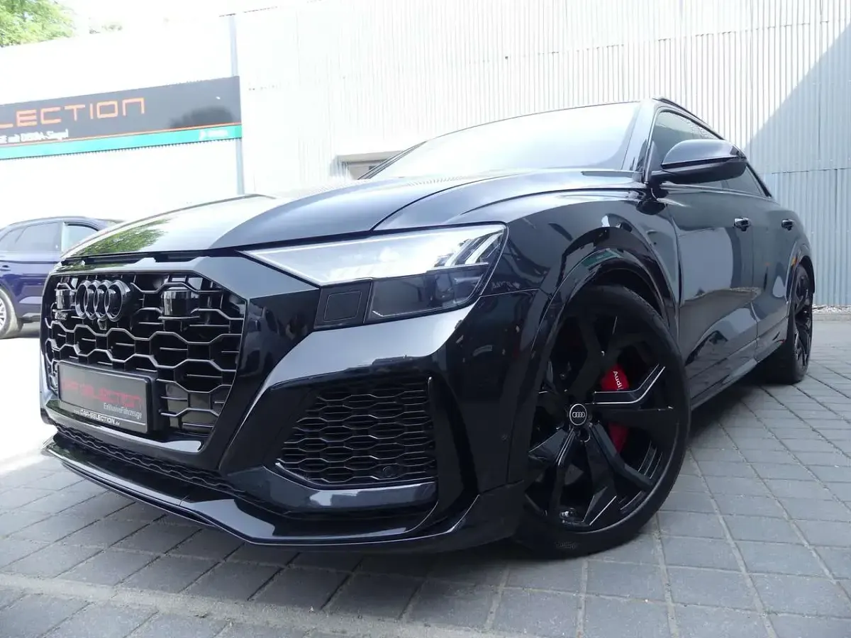 Gebraucht Audi RS Q8 Ambiente 600 PS (441 kW) 2021 Orcaschwarz metallic (metallic) SUV