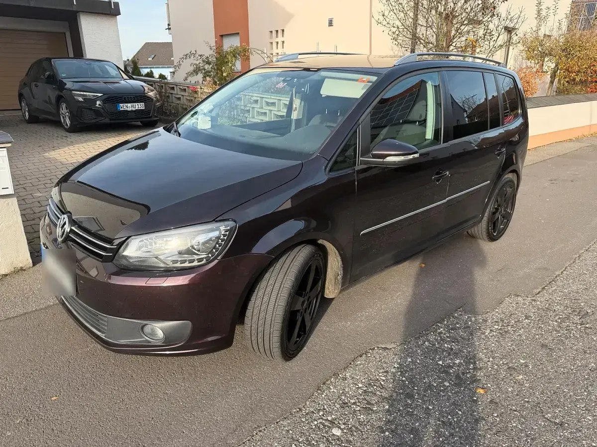 Gebraucht VW Touran 177 PS (130 kW) 2013 Violet Van / Kleinbus