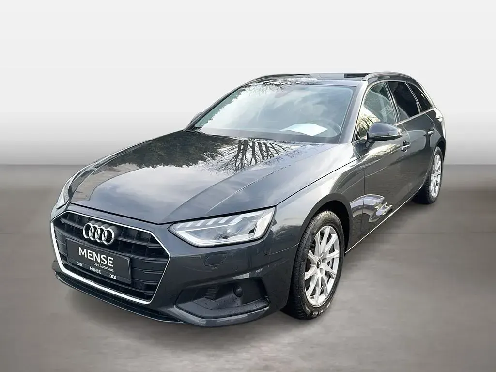 Używany Audi A4 Advanced 204 KM (150 kW) 2023 Szary Kombi