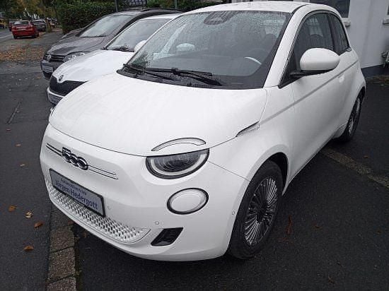 Weiß Neu 2025 Fiat 500e La Prima Kleinwagen | 24.980 € (Superpreis) - Bild 1/4