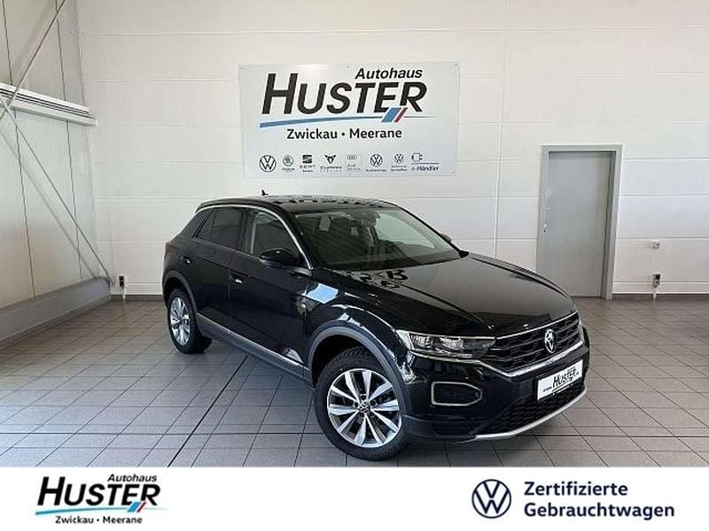 Deep black perleffekt 6711 (metallic) Gebraucht 2021 VW T-Roc Style SUV | 25.450 € (Fairer Preis) - Bild 1/4