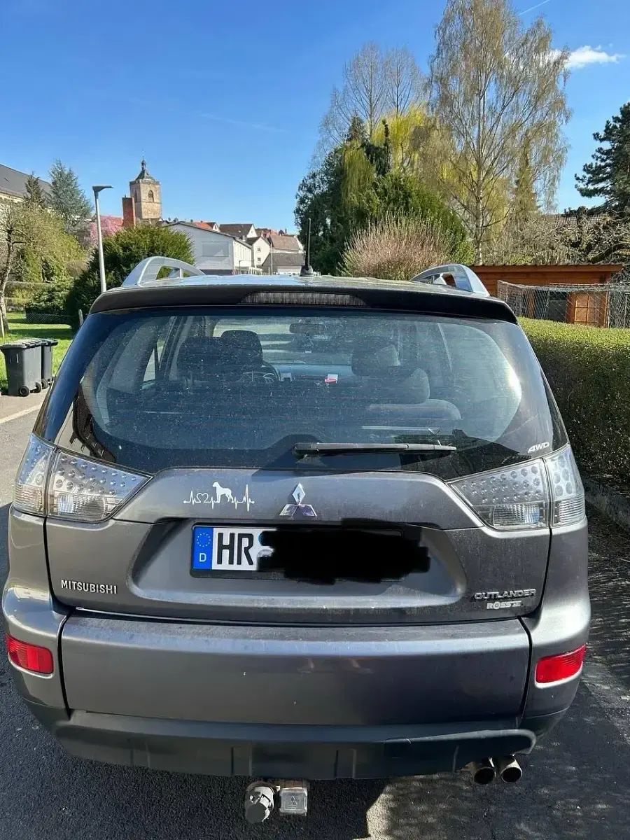 Brugt Mitsubishi Outlander 103 HK (75 kW) 2007 Grå SUV