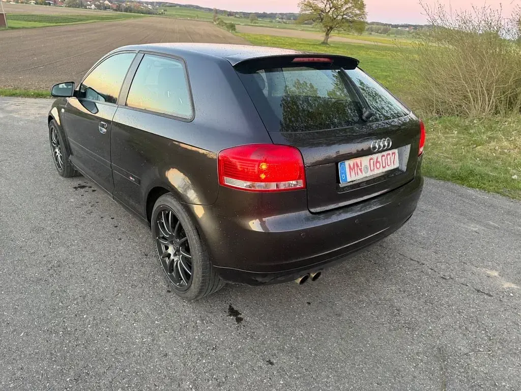 Gebraucht Audi A3 Ambition 200 PS (147 kW) 2006 Lavagrau perleffekt Kleinwagen