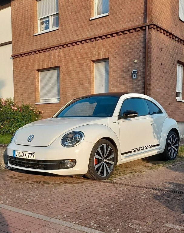 Weiß Gebraucht 2011 VW Beetle Sport Limousine | 9.900 € (Fairer Preis) - Bild 1/4