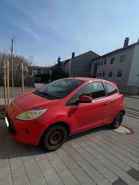 Gebraucht Ford Ka Trend 69 PS (50 kW) 2008 Rot Kleinwagen
