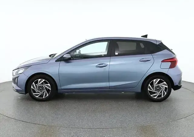 Neu Hyundai i20 90 PS (66 kW) 2026 Blau Kleinwagen