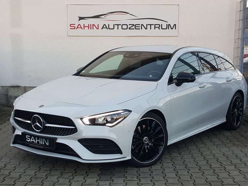 Weiß Gebraucht 2019 Mercedes CLA220 Shooting Brake AMG Kombi | 27.900 € (Etwas zu teuer) - Bild 1/4