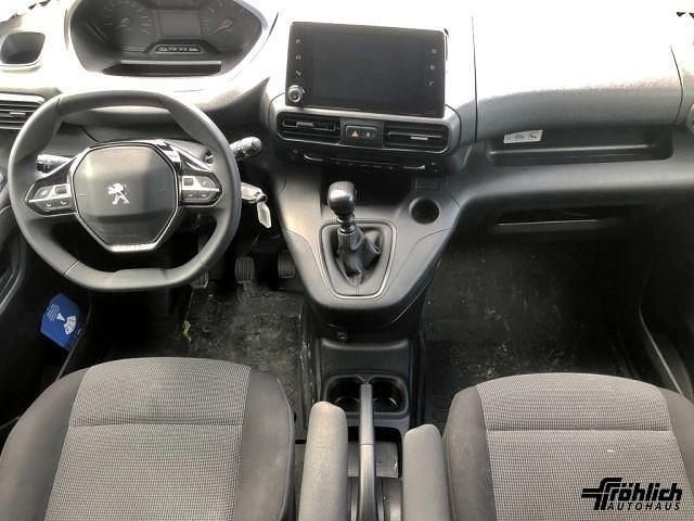 Gebraucht Peugeot Partner 101 PS (74 kW) 2024 Weiss Van / Kleinbus