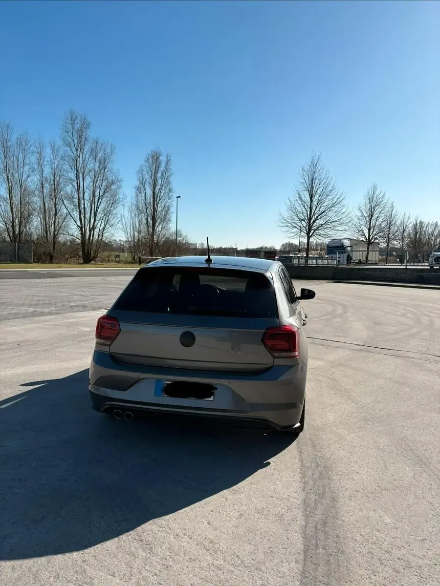 Gebraucht VW Polo GTI 200 PS (147 kW) 2020 Grau Kleinwagen