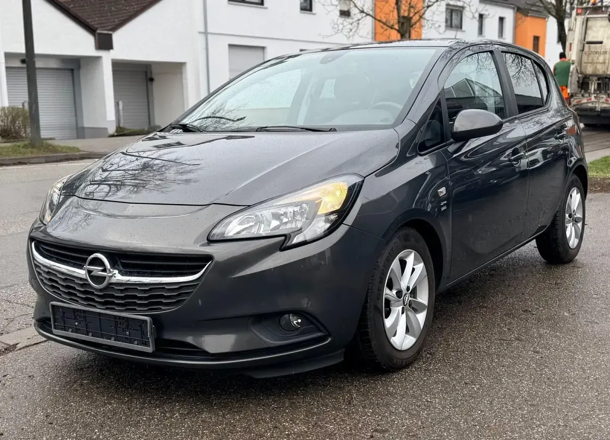 Używany Opel Corsa drive 95 KM (69 kW) 2017 Szary Hatchback
