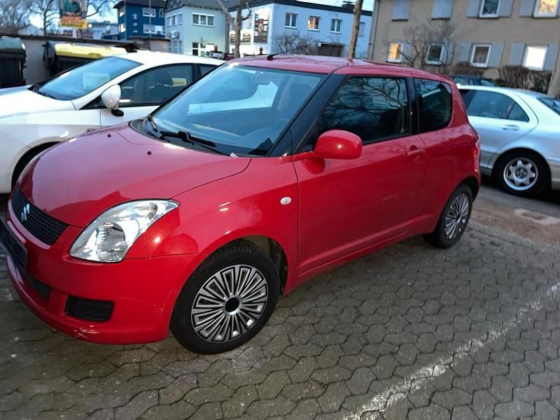Gebraucht Suzuki Swift 88 PS (64 kW) 2008 Rot Kleinwagen