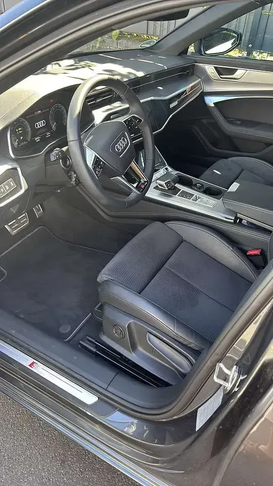 Gebraucht Audi A6 S-Line 265 PS (194 kW) 2025 Grau Kombi