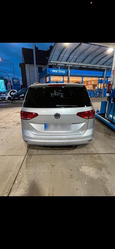 Gebraucht VW Touran 110 PS (80 kW) 2015 Silber Van / Kleinbus