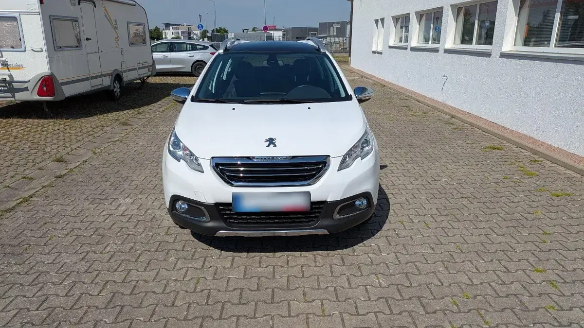 Gebraucht Peugeot 2008 Allure 82 PS (60 kW) 2015 Weiß SUV