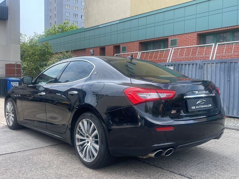 Gebraucht Maserati Ghibli 409 PS (300 kW) 2013 Schwarz Coupé