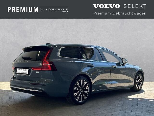 Gebraucht Volvo V60 Ultimate 455 PS (334 kW) 2023 Andere farbe Kombi