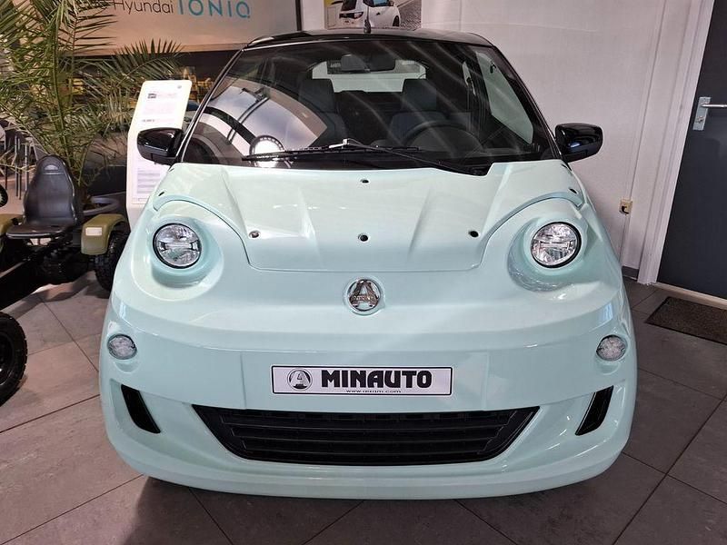 Neu Aixam Minauto Chic 5 kW (8 PS) 2025 Grün Kleinwagen