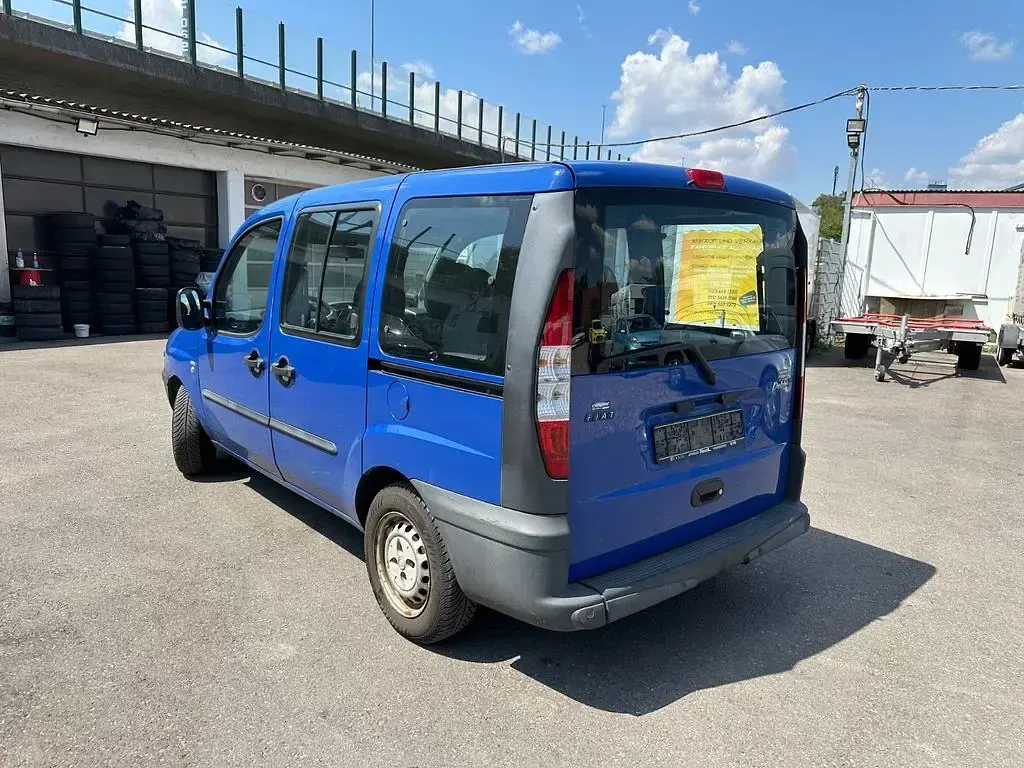 Gebraucht Fiat Doblò 65 PS (47 kW) 2002 Blau Van / Kleinbus