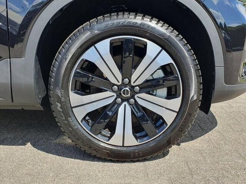 Gebraucht Volvo EX40 Plus 175 kW (238 PS) 2024 Onyx black / SUV