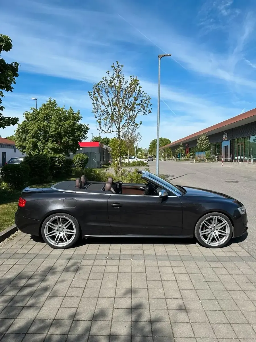 Gebraucht Audi S5 Cabriolet Comfort 435 PS (319 kW) 2013 Grau Cabrio