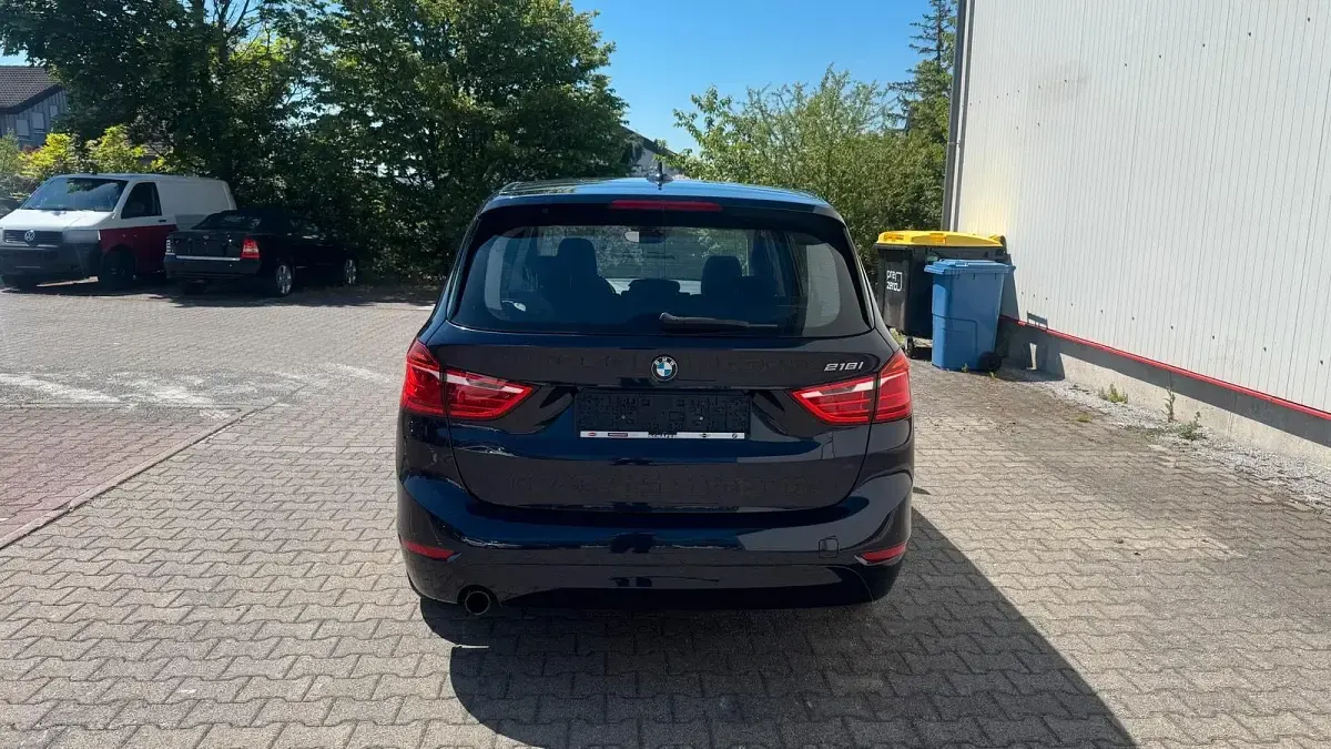 Gebraucht BMW 218 136 PS (100 kW) 2015 Blau Kombi