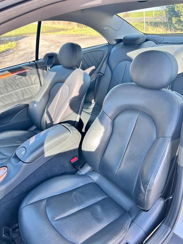 Gebraucht Mercedes CLK200 170 PS (125 kW) 2005 Andere farben Coupé