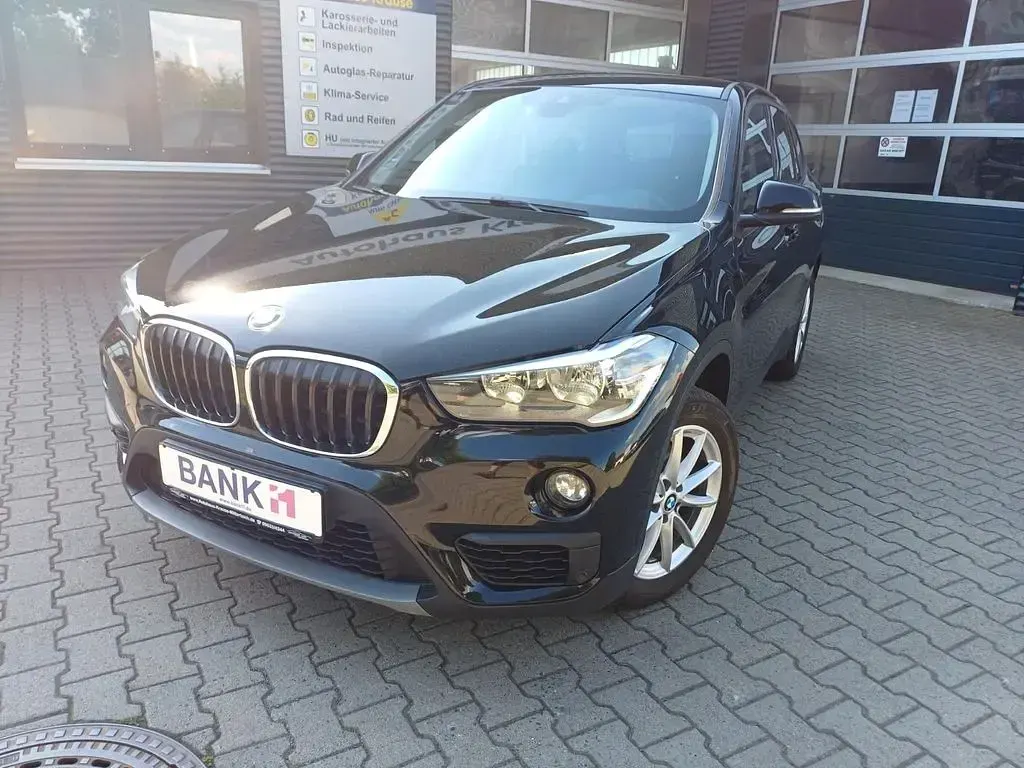 Gebraucht BMW X1 140 PS (102 kW) 2018 Schwarz SUV