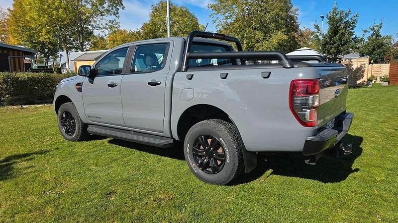 Grau Gebraucht 2022 Ford Ranger Wolftrak Abholung | 34.850 € (Guter Preis) - Bild 1/4