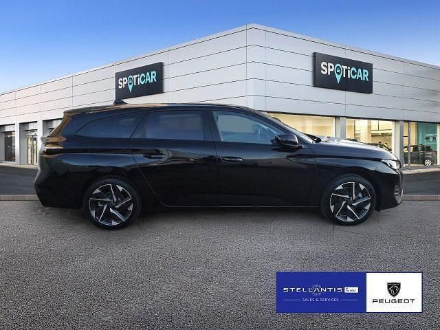 Neu Peugeot 308 Allure 131 PS (96 kW) 2025 Schwarz Kombi