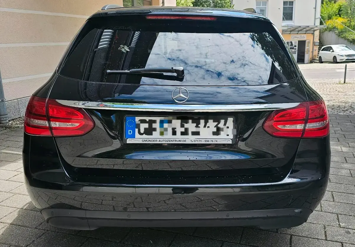 Gebraucht Mercedes C220 170 PS (125 kW) 2016 Schwarz Kombi