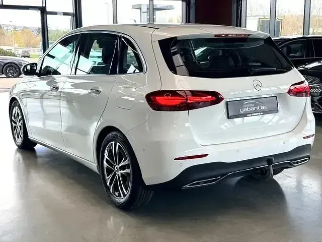 Gebraucht Mercedes B220 Urban 190 PS (139 kW) 2025 Polarweiss  unilack Kleinwagen